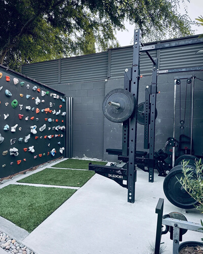 Outdoor Home Gym 4 slider-1